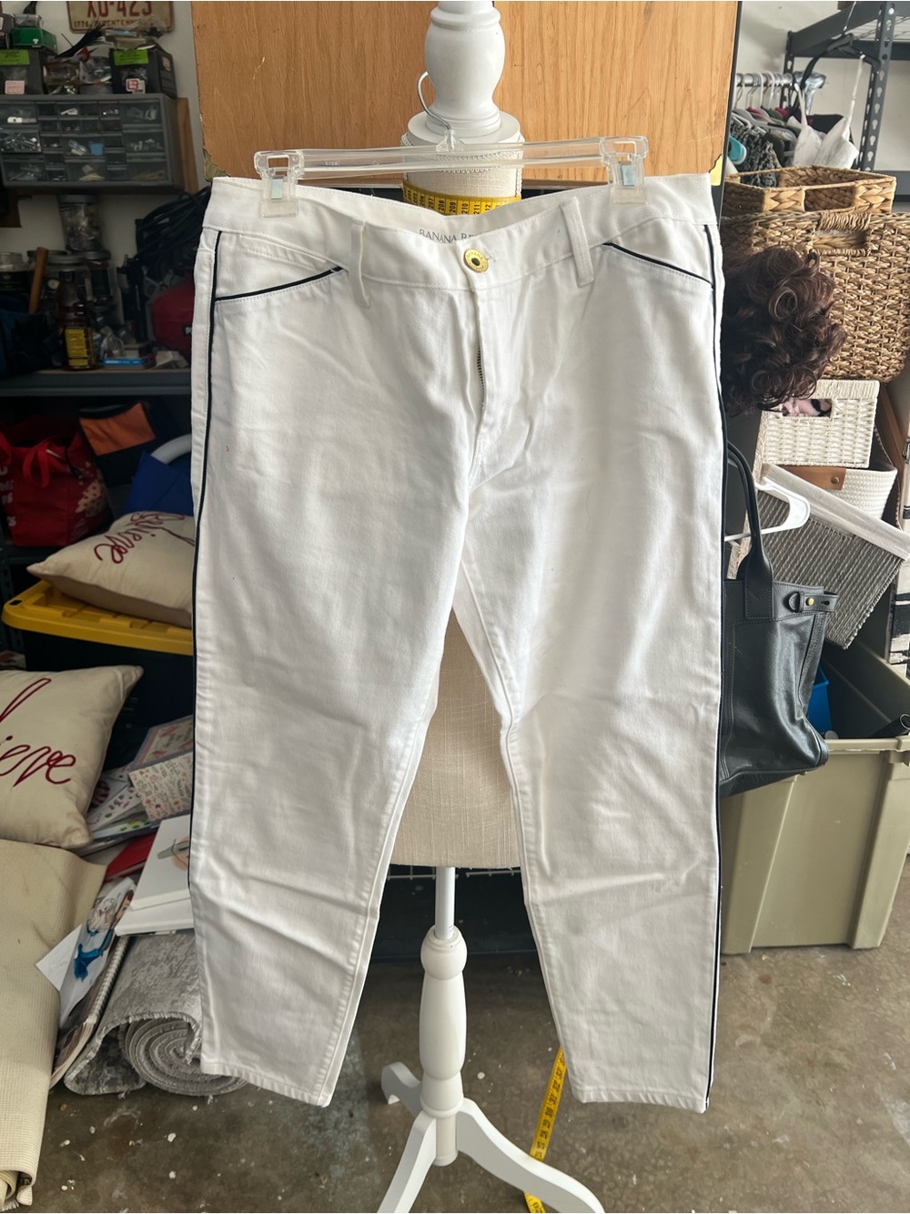 Banana Republic White Pants with Gold Button Detail